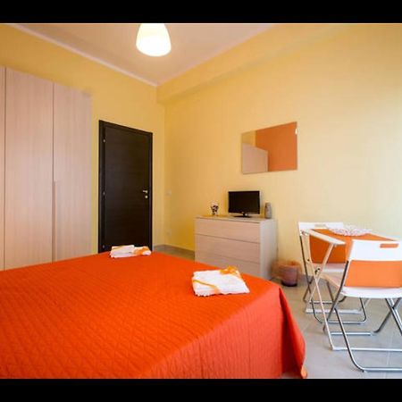 B&B Casa Chiaramonte Palermo Szoba fotó